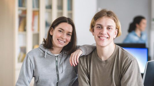 F9b2c5d8e1f4a7b0c3d6e9f2a5b8c1d4