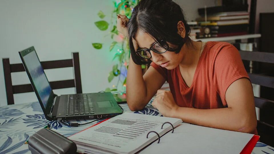 E5a8b1c4d7e0f3a6b9c2d5e8f1a4b7c0