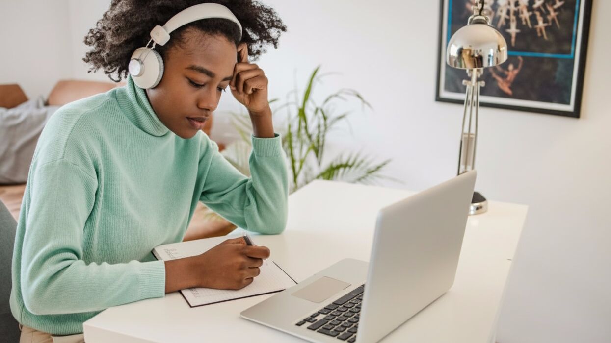 D3b8e03b681684f8c91dda5df702884a